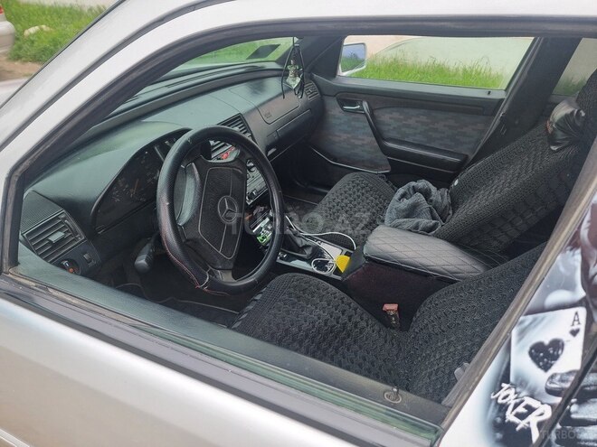 Mercedes C 200 d 1995, 157,638 km - 2.0 л - Ağdam