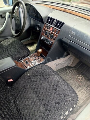 Mercedes C 240 1998, 281,360 km - 2.4 l - Bakı