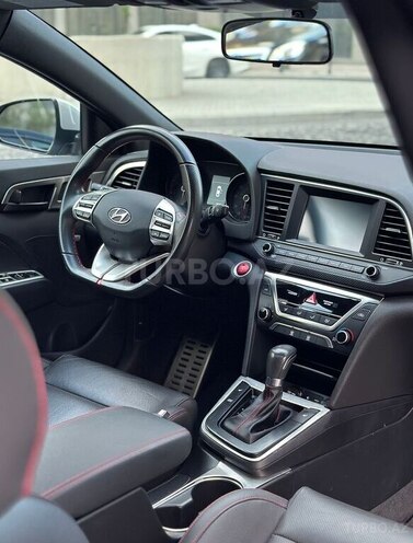 Hyundai Elantra 2018, 62,600 km - 1.6 l - Bakı
