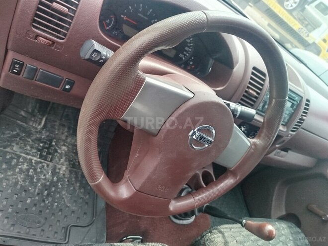 Nissan Navara 2012, 148,000 km - 2.5 l - Bakı