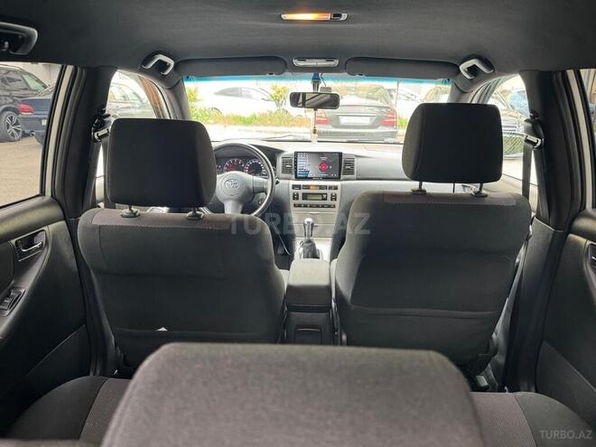 Toyota Corolla 2006, 285,232 km - 1.4 l - Bakı