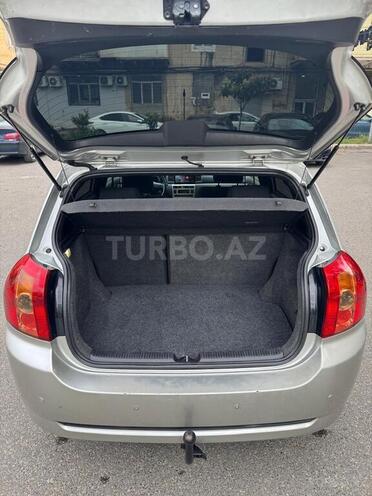 Toyota Corolla 2006, 285,232 km - 1.4 l - Bakı