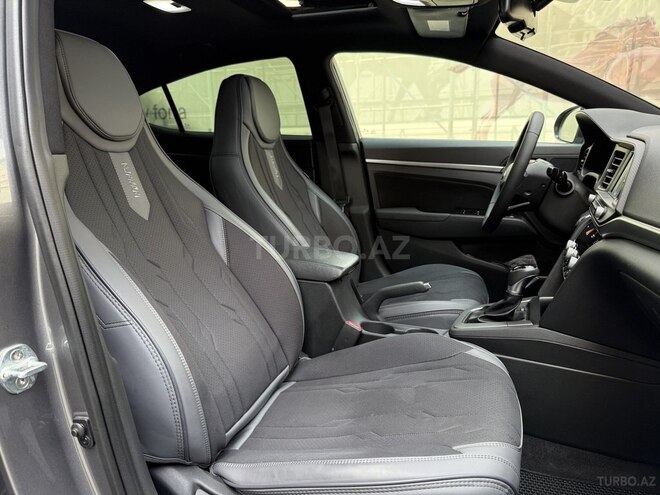Hyundai Elantra 2019, 160,000 km - 2.0 л - Bakı