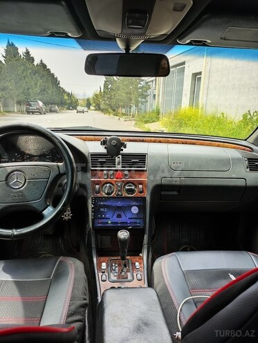 Mercedes C 220 d 1999, 266,249 km - 2.2 l - Bakı