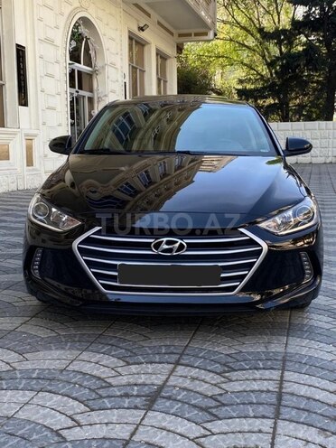 Hyundai Elantra 2018, 110,000 km - 2.0 l - Bakı