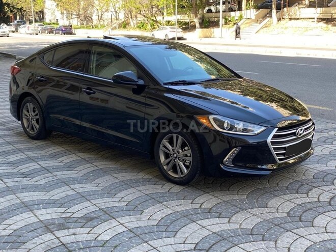 Hyundai Elantra 2018, 110,000 km - 2.0 l - Bakı