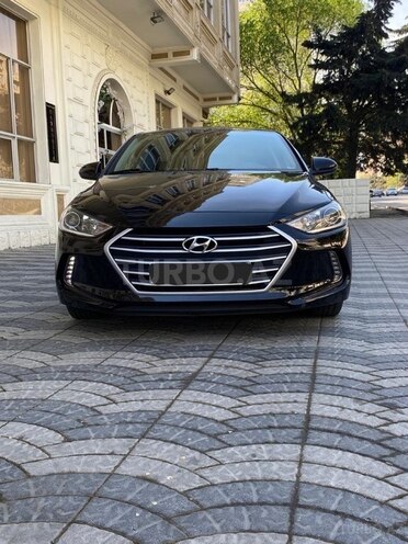 Hyundai Elantra 2018, 110,000 km - 2.0 l - Bakı