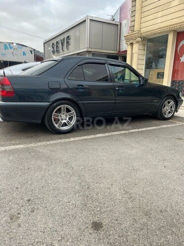 Mercedes C 180 1995, 310,000 km - 1.8 l - Bakı