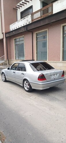 Mercedes C 200 1999, 269,896 km - 2.0 l - Zaqatala