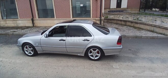 Mercedes C 200 1999, 269,896 km - 2.0 l - Zaqatala