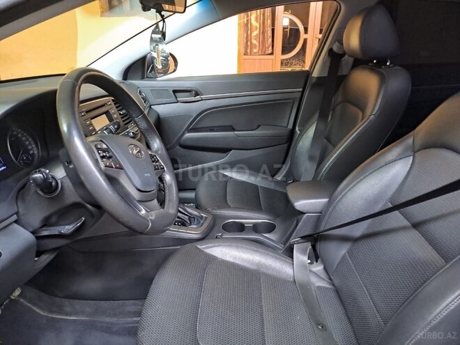 Hyundai Avante 2018, 132,264 km - 1.6 l - Ağstafa