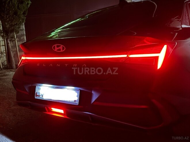 Hyundai Elantra 2024, 17,000 km - 1.6 л - Bakı