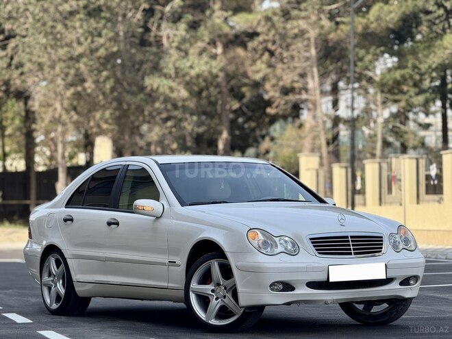 Mercedes C 180 2003, 286,112 km - 1.8 l - Bakı