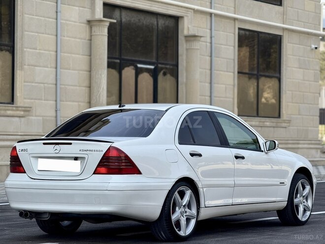 Mercedes C 180 2003, 286,112 km - 1.8 l - Bakı