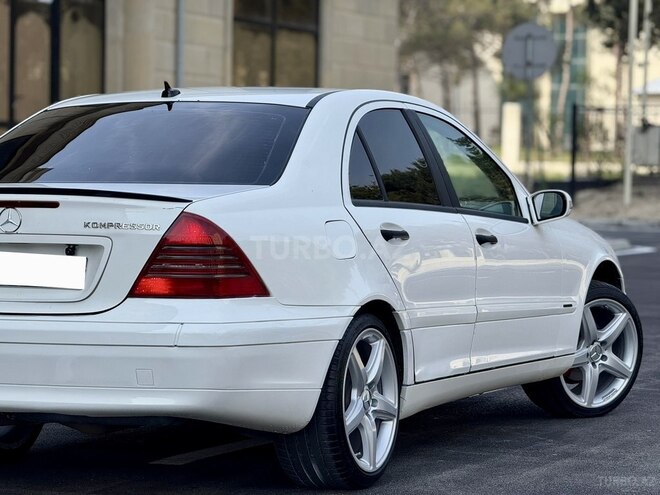 Mercedes C 180 2003, 286,112 km - 1.8 l - Bakı