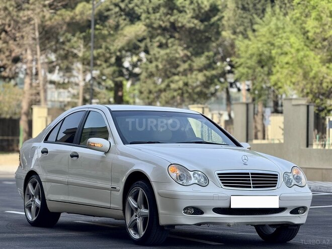 Mercedes C 180 2003, 286,112 km - 1.8 l - Bakı