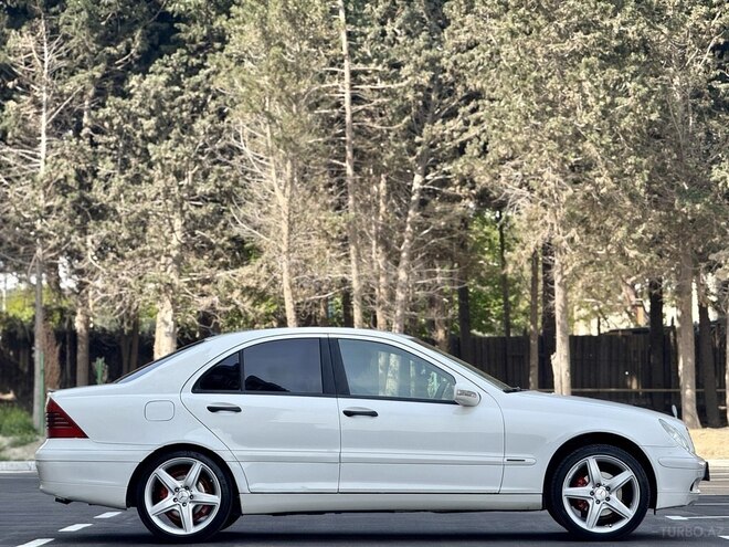 Mercedes C 180 2003, 286,112 km - 1.8 l - Bakı