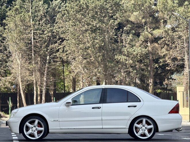 Mercedes C 180 2003, 286,112 km - 1.8 l - Bakı