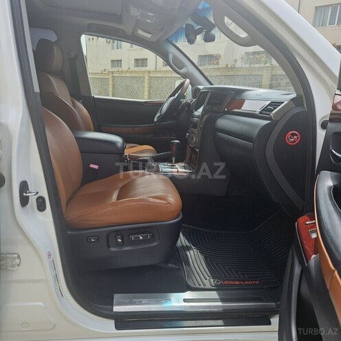 Lexus LX 570-3