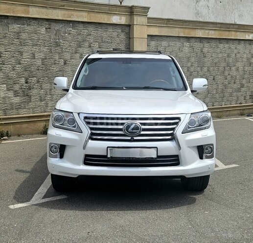 Lexus LX 570-2