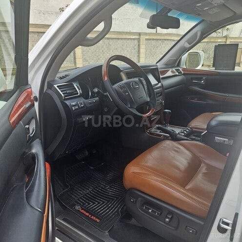 Lexus LX 570-8