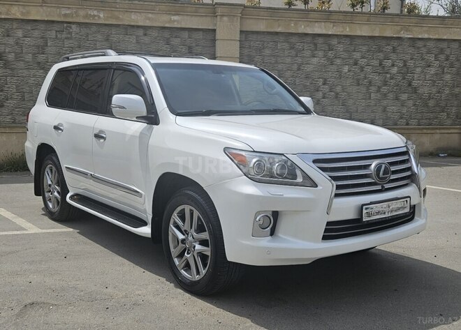 Lexus LX 570-13