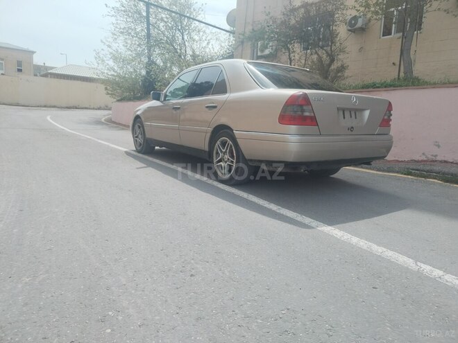Mercedes C 230 1997, 356,458 km - 2.3 l - Bakı