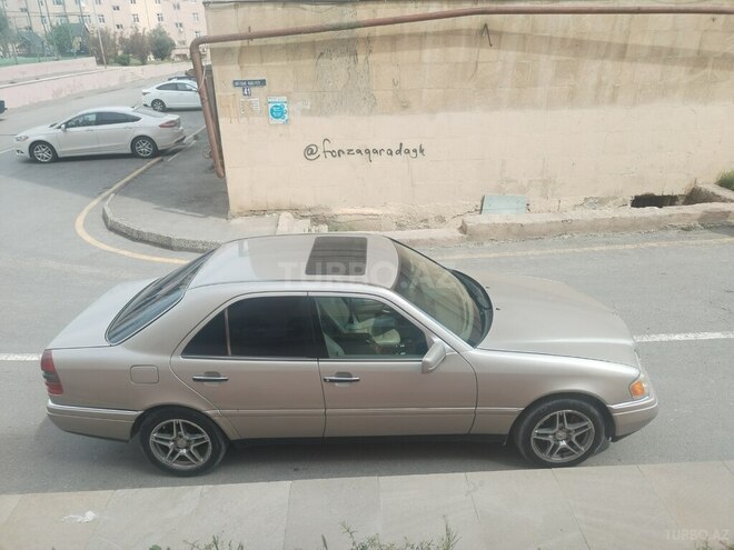 Mercedes C 230 1997, 356,458 km - 2.3 l - Bakı