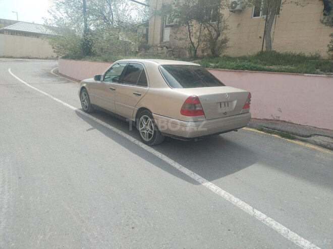 Mercedes C 230 1997, 356,458 km - 2.3 l - Bakı
