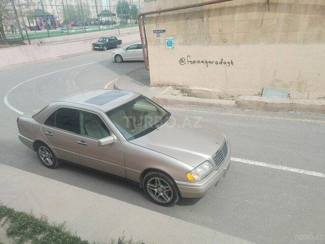 Mercedes C 230 1997, 356,458 km - 2.3 l - Bakı