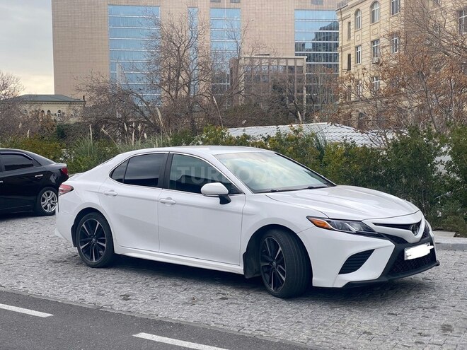Toyota Camry-6