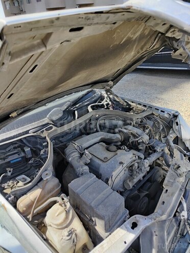 Mercedes E 220 1995, 500,000 km - 2.2 l - Bakı