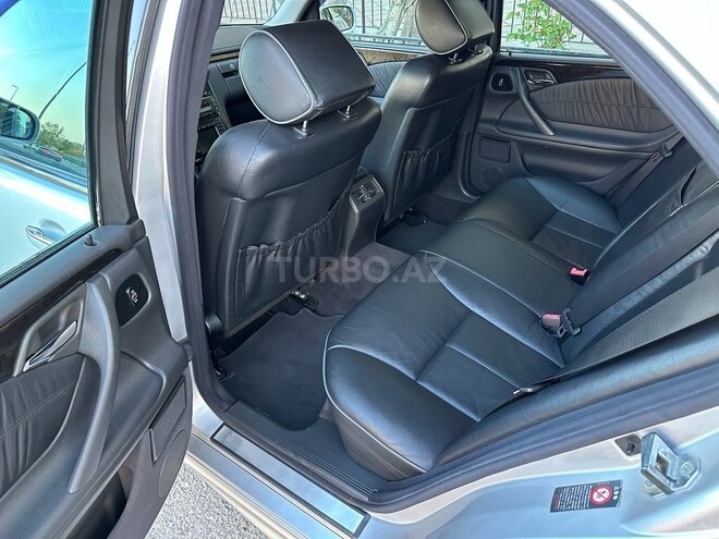 Mercedes E 320 2000, 195,000 km - 3.2 l - Bakı