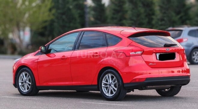 Ford Focus 2015, 130,000 km - 1.6 л - Bakı