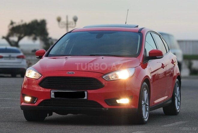 Ford Focus 2015, 130,000 km - 1.6 л - Bakı