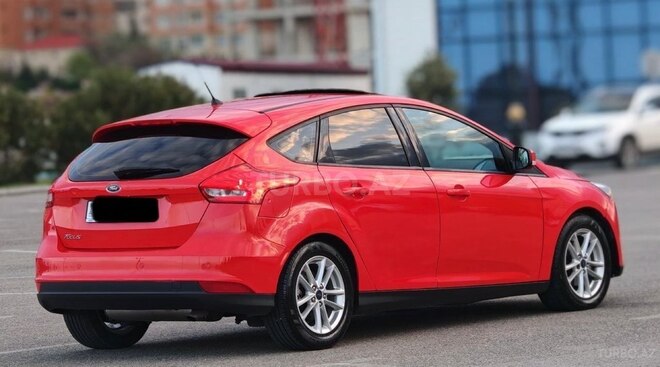 Ford Focus 2015, 130,000 km - 1.6 л - Bakı