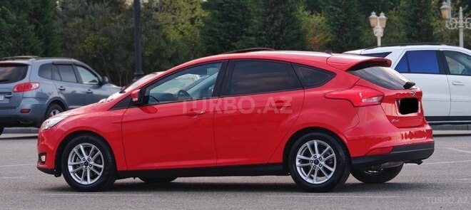 Ford Focus 2015, 130,000 km - 1.6 л - Bakı
