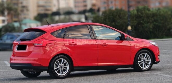 Ford Focus 2015, 130,000 km - 1.6 л - Bakı