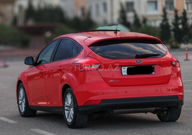 Ford Focus 2015, 130,000 km - 1.6 л - Bakı