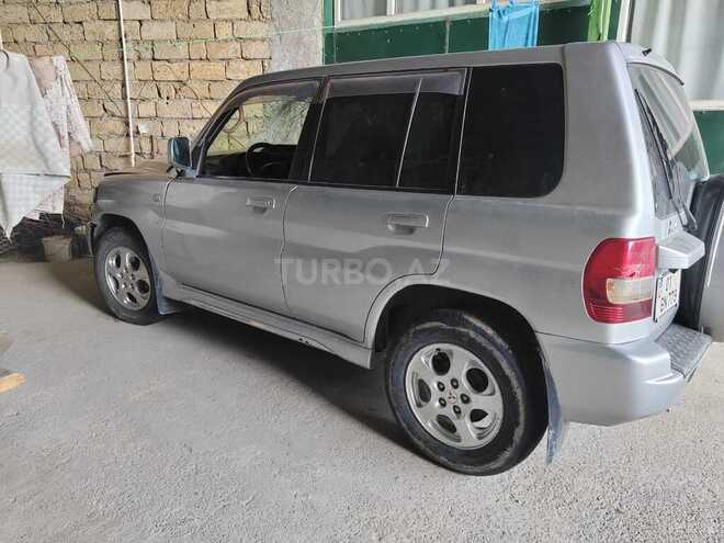 Mitsubishi Pajero io 2002, 200,000 km - 2.0 l - Xaçmaz
