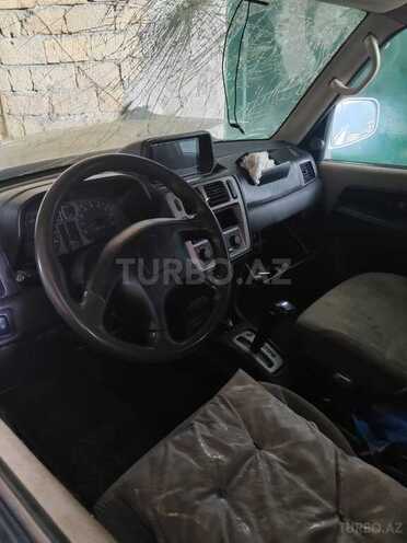 Mitsubishi Pajero io 2002, 200,000 km - 2.0 l - Xaçmaz