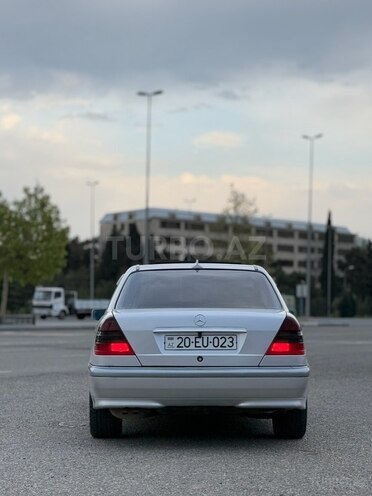 Mercedes C 200 2000, 371,000 km - 2.0 л - Gəncə