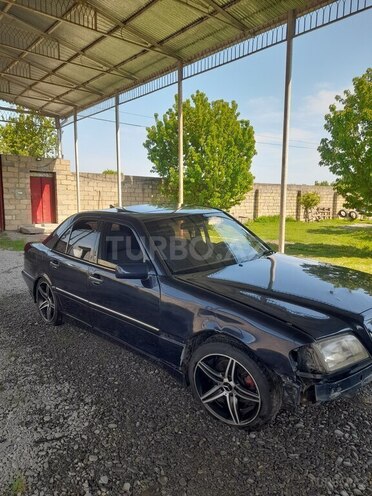 Mercedes C 180 1995, 400,000 km - 1.8 l - Ağdaş