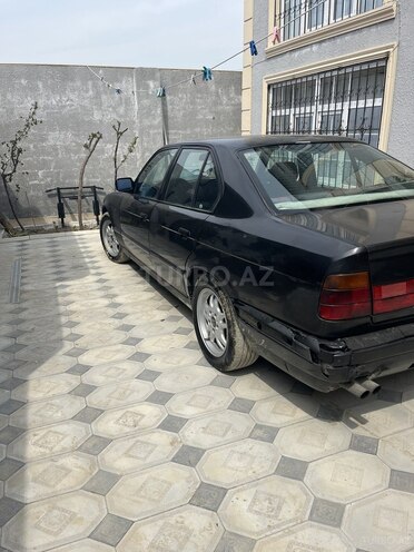 BMW 520 1990, 401,000 km - 2.0 l - Bakı