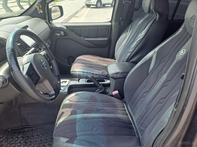 Nissan Pathfinder 2005, 298,000 km - 4.0 л - Bakı
