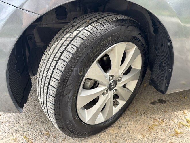 Hyundai Accent 2015, 115,000 km - 1.4 l - Bakı