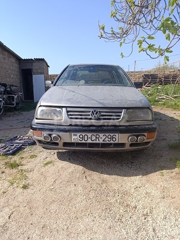 Volkswagen Vento 1994, 111,111 km - 1.8 л - Bakı