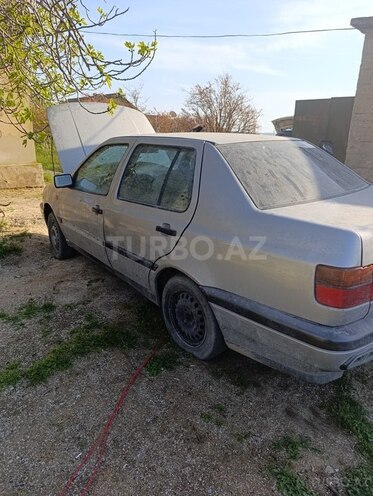 Volkswagen Vento 1994, 111,111 km - 1.8 л - Bakı