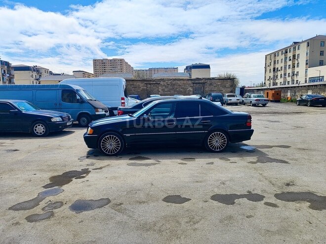 Mercedes C 230 1999, 402,336 km - 2.3 l - Hacıqabul