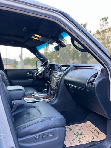 Infiniti QX56 2011, 134,671 km - 5.6 l - Bakı